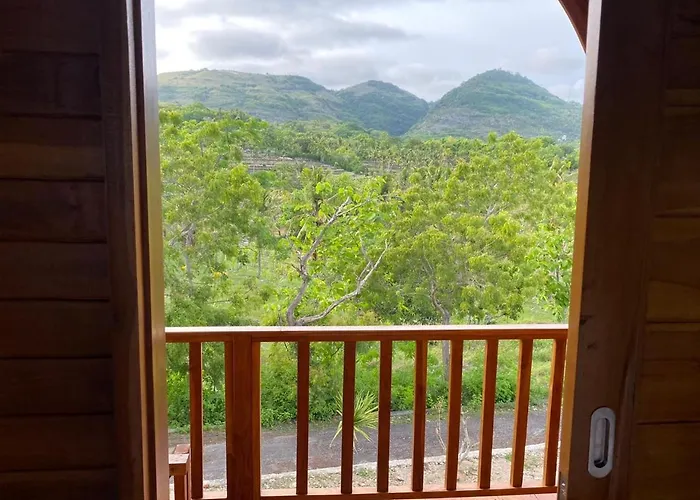 Suwehan Cliff House With Hammock 4* Polilit