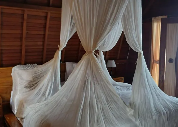 Suwehan Cliff House With Hammock 4*