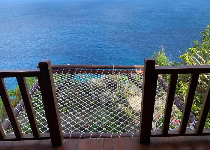Suwehan Cliff House With Hammock