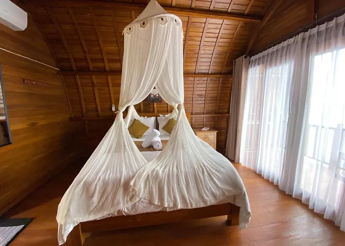 Suwehan Cliff House With Hammock ホテル Polilit